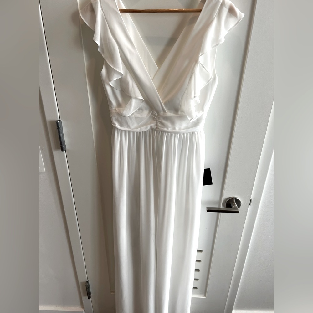 Brand New! LuLu’s White Pant Jumpsuit / Romper